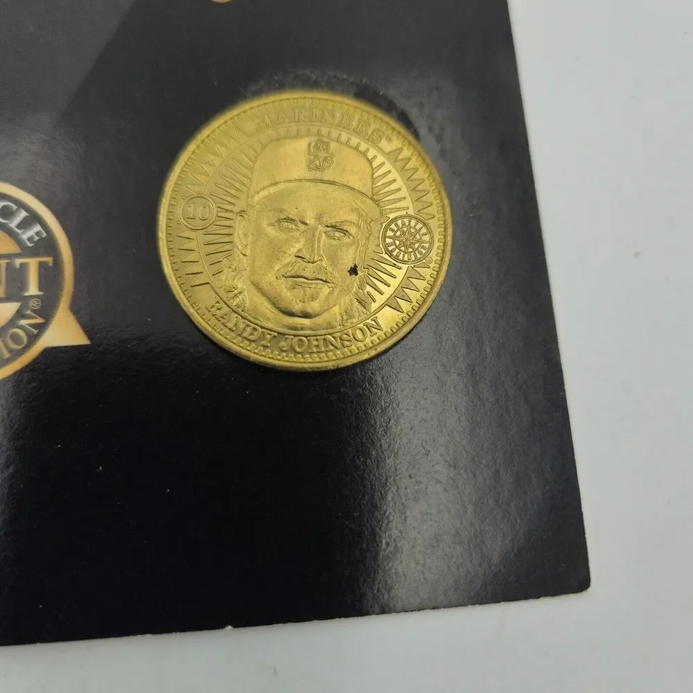 Pinnacle Mint Collection‎ Coins Brass Randy Johnson, Larry Walker 1998 MLB